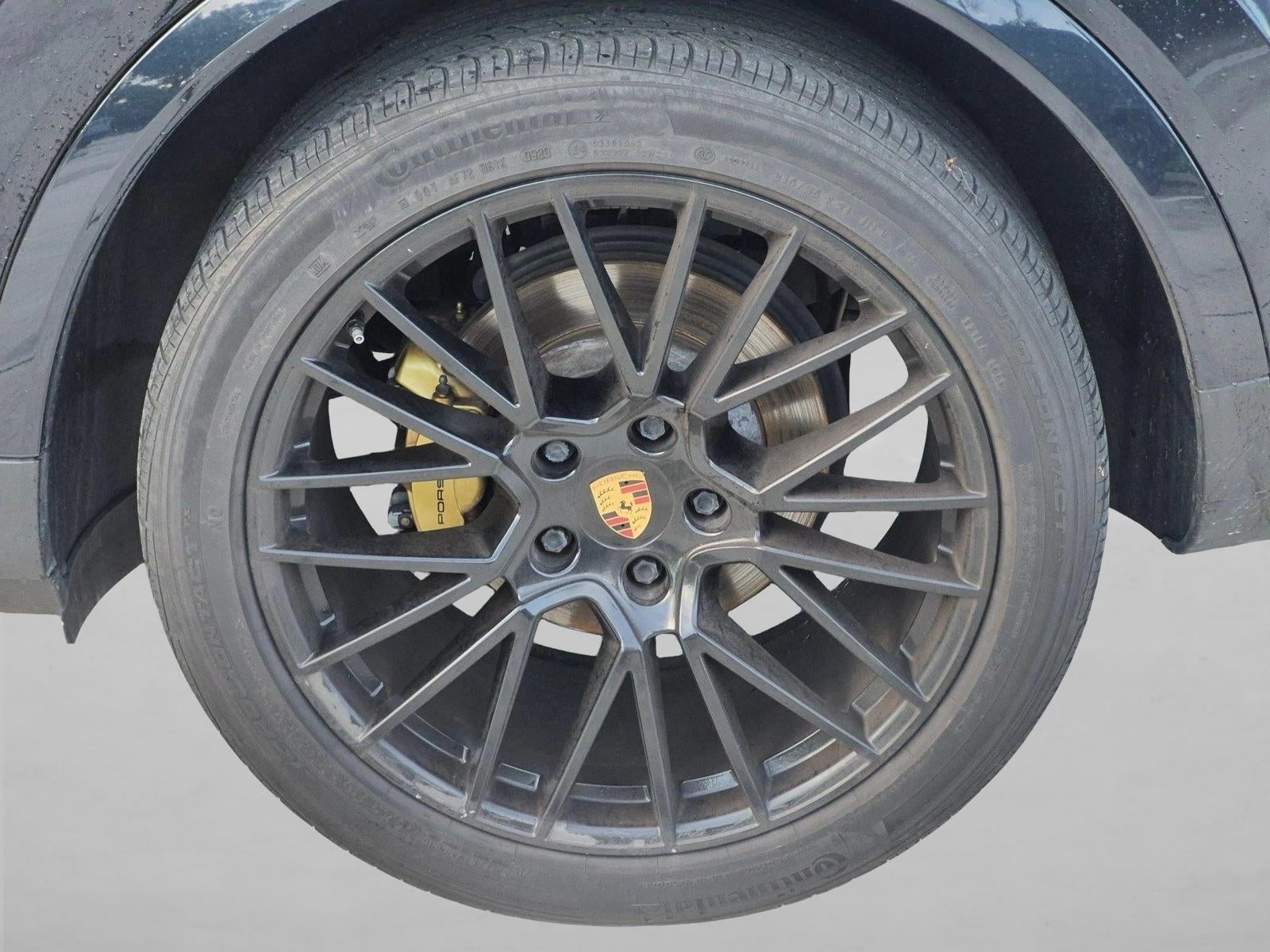 2020 Porsche Cayenne Coupe Base