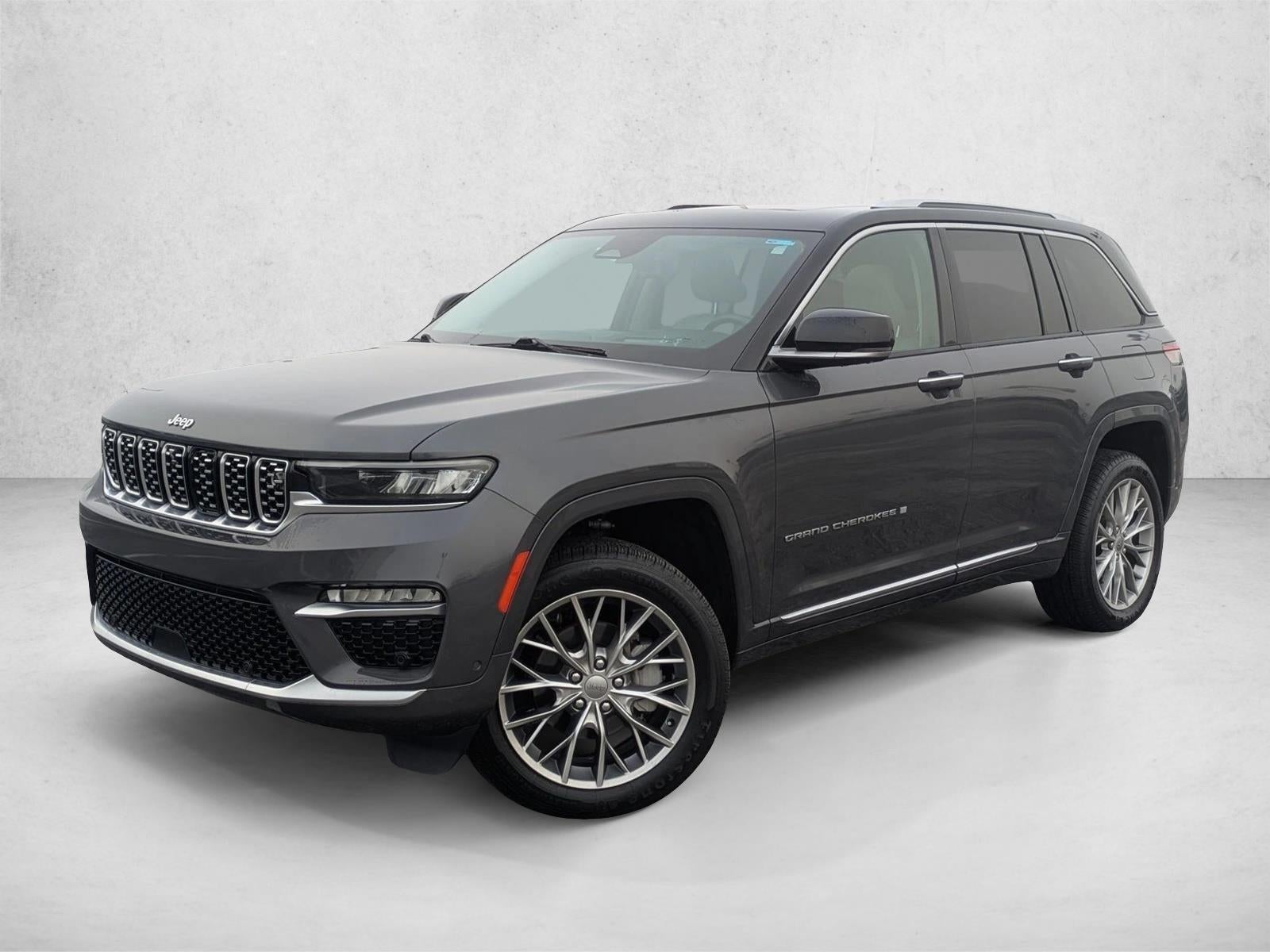 2022 Jeep Grand Cherokee Summit