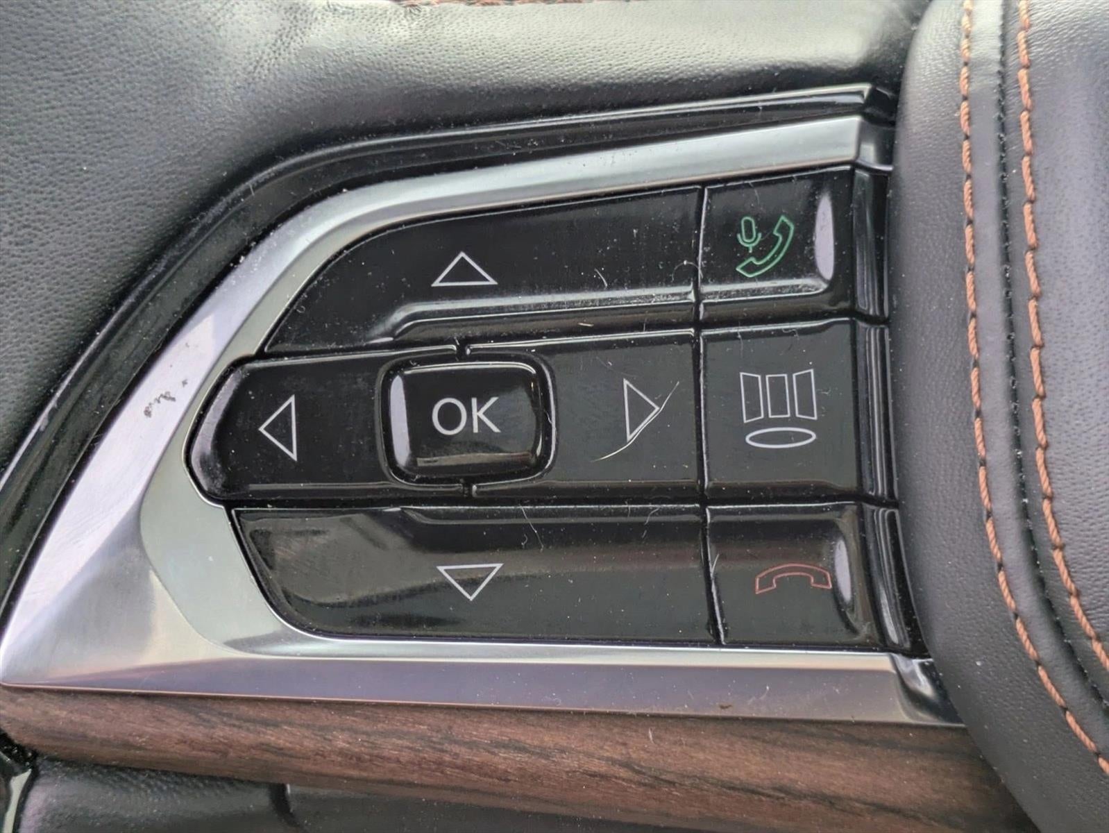 2022 Jeep Grand Cherokee Summit