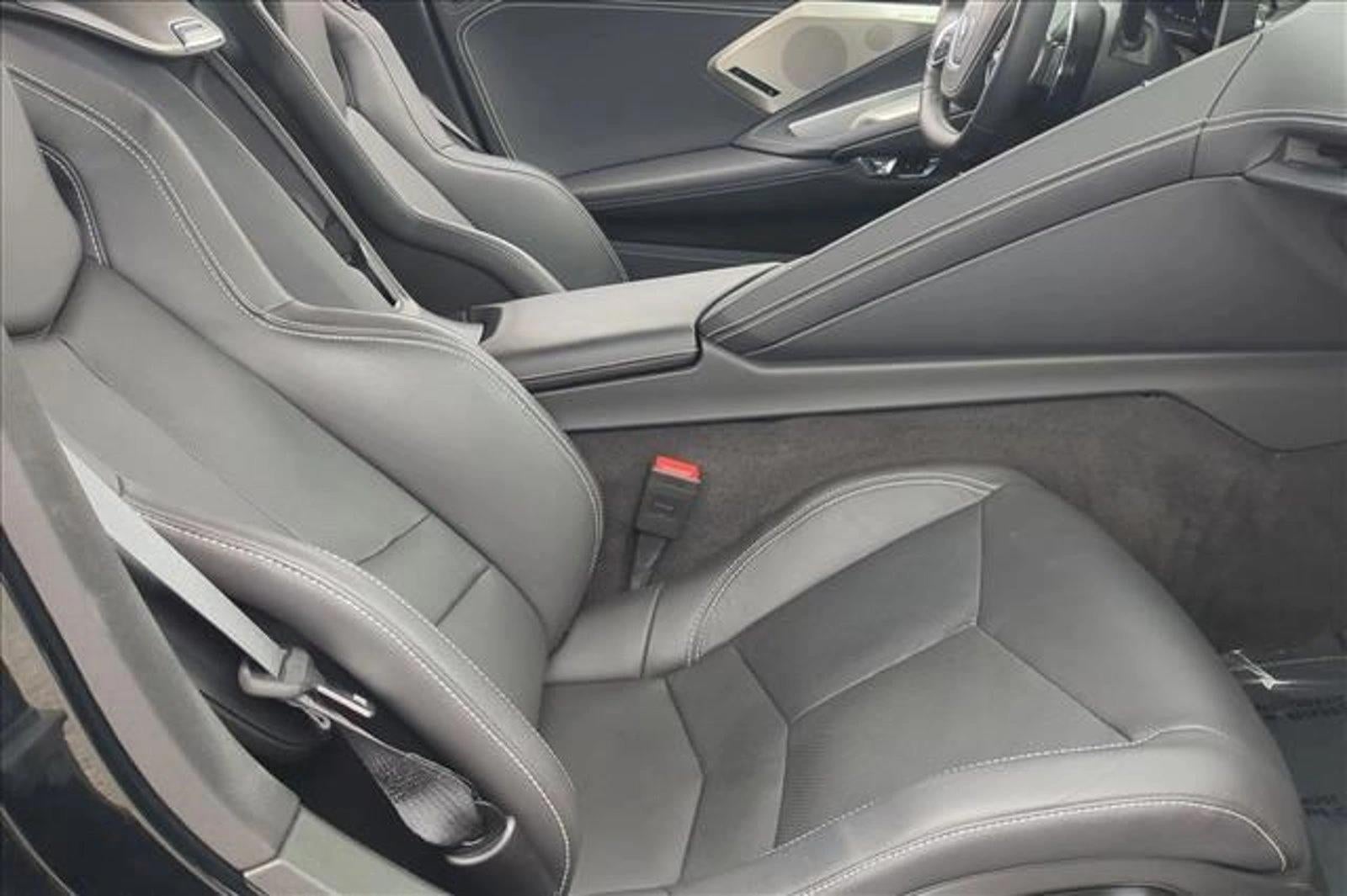 2025 Chevrolet Corvette Stingray 2LT