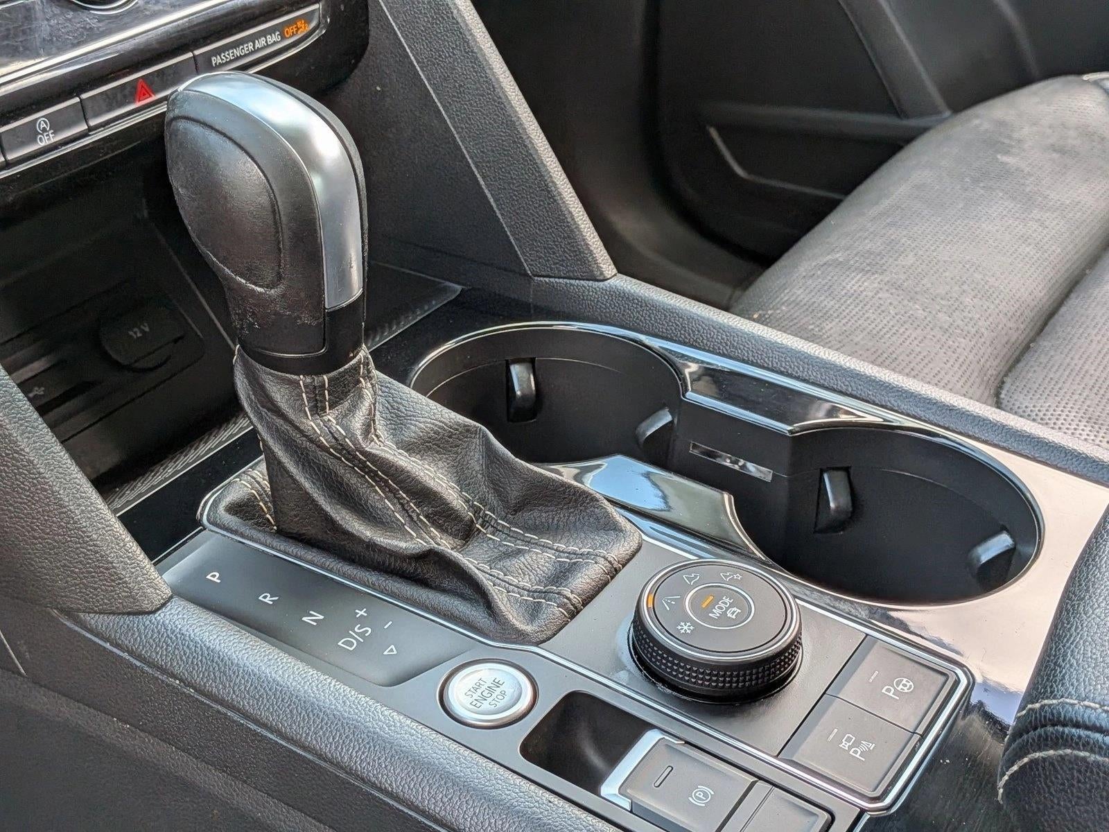 2023 Volkswagen Atlas 3.6L V6 SEL Premium R-Line