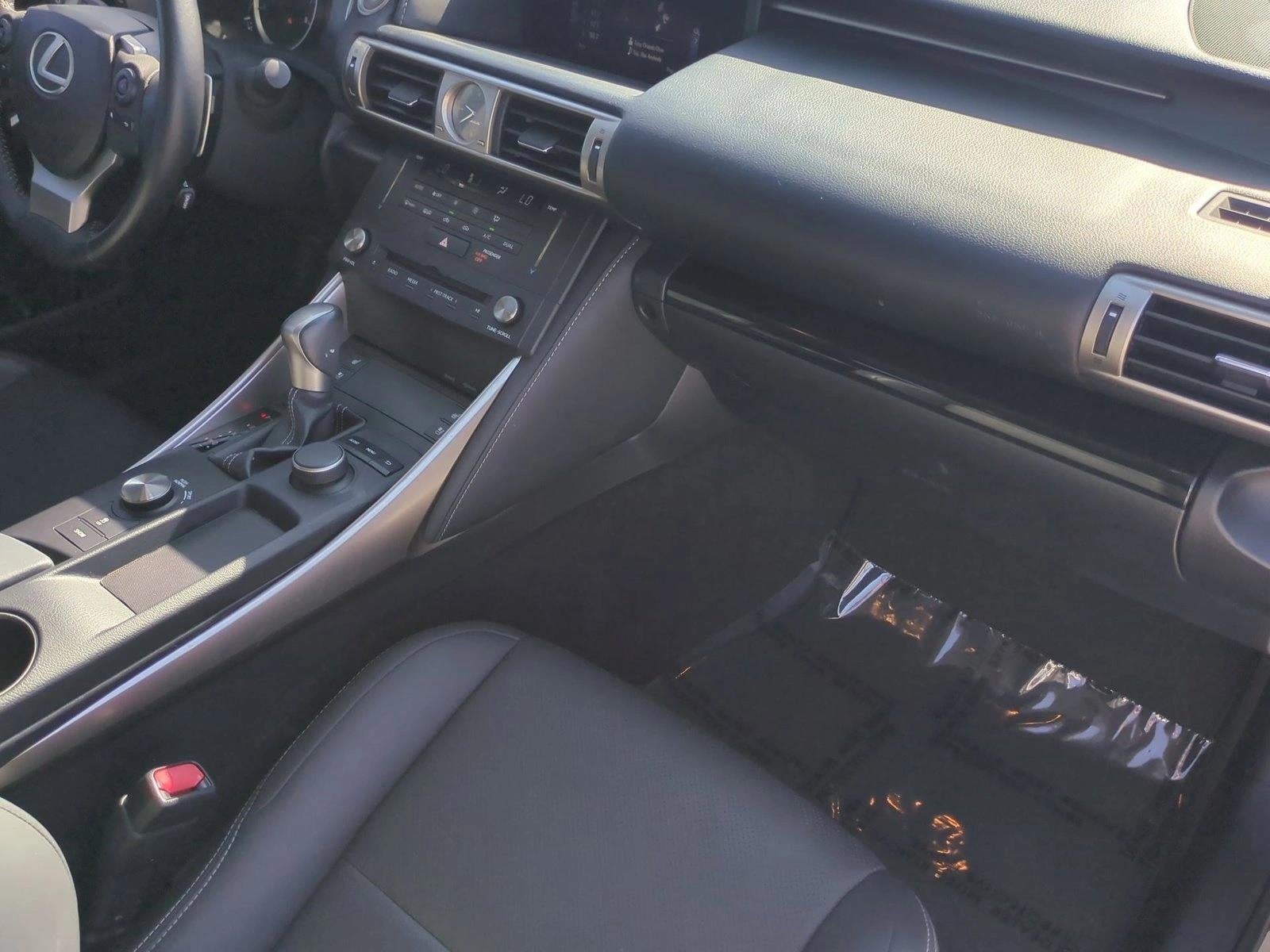 2016 Lexus IS 200t 