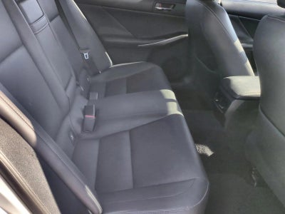 2016 Lexus IS 200t 
