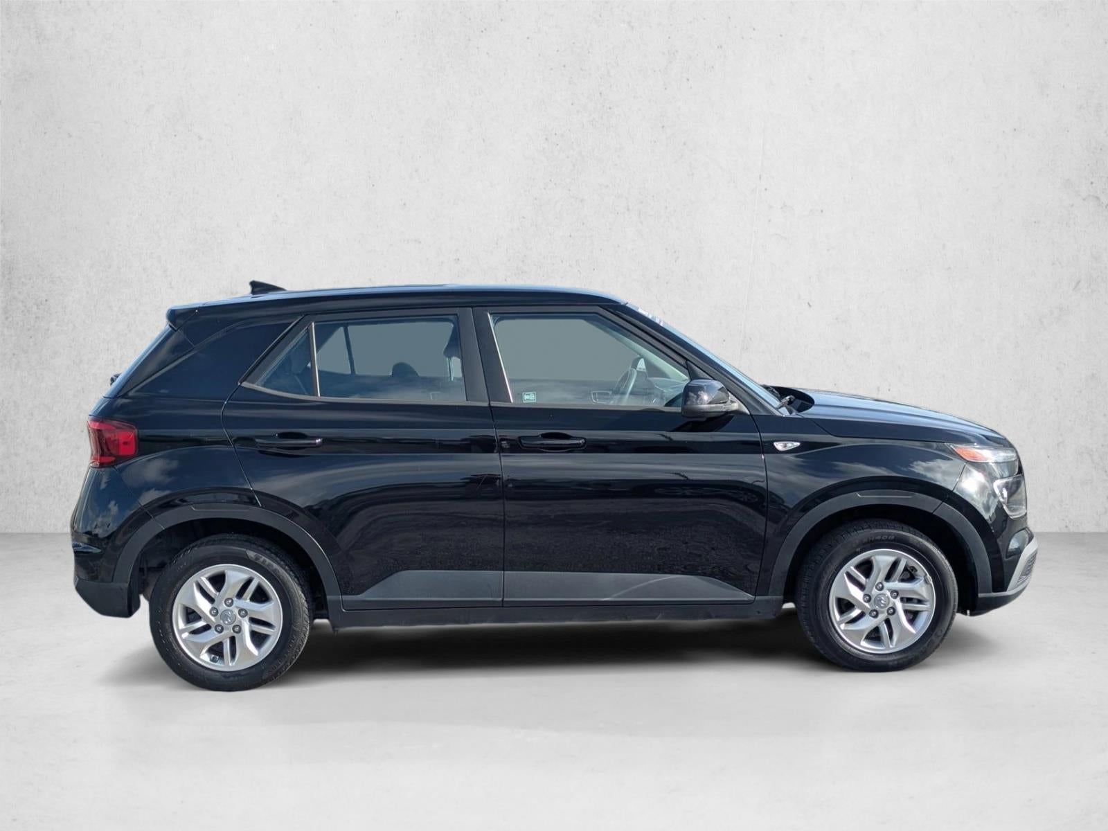 2021 Hyundai Venue SE