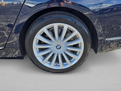 2019 BMW 7 Series 740i