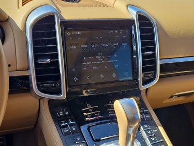 2016 Porsche Cayenne Base