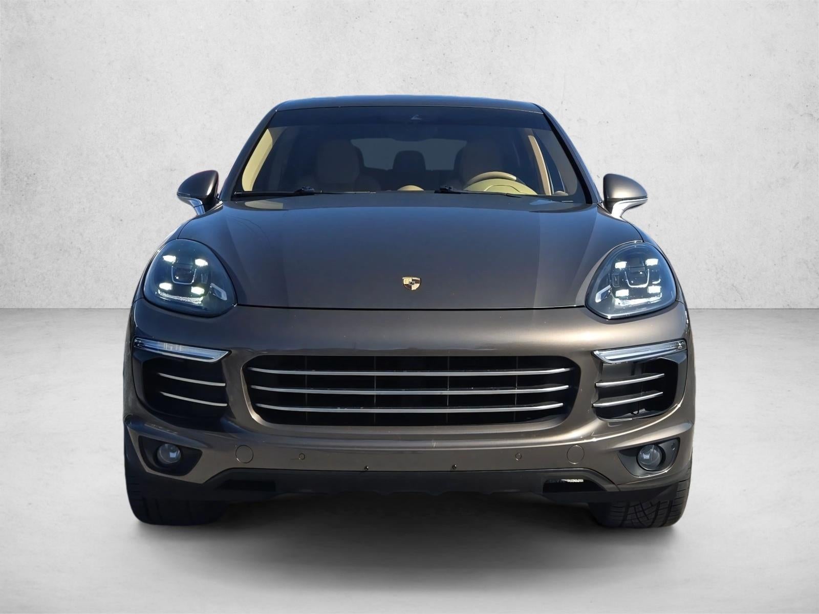2016 Porsche Cayenne Base