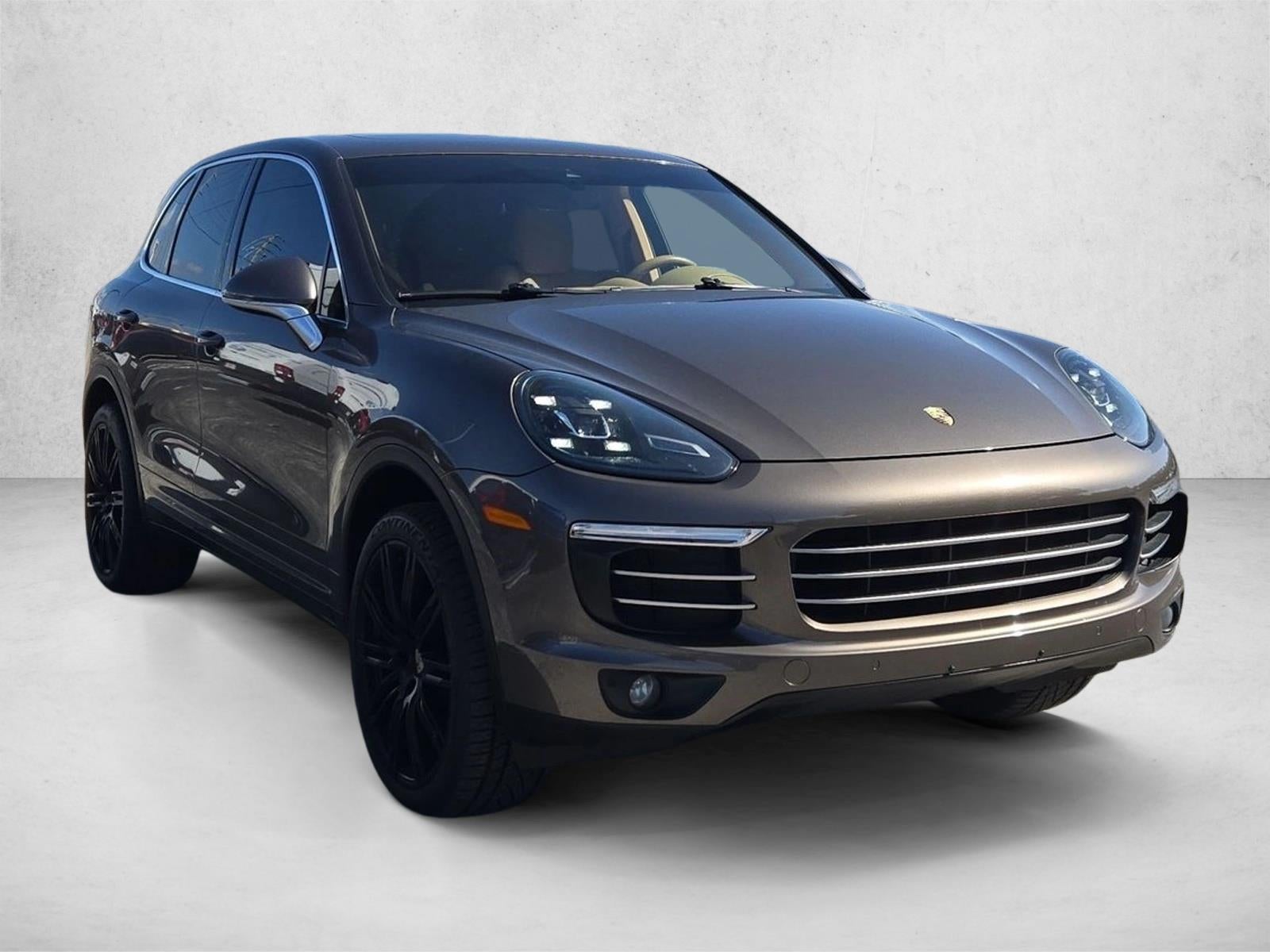 2016 Porsche Cayenne Base