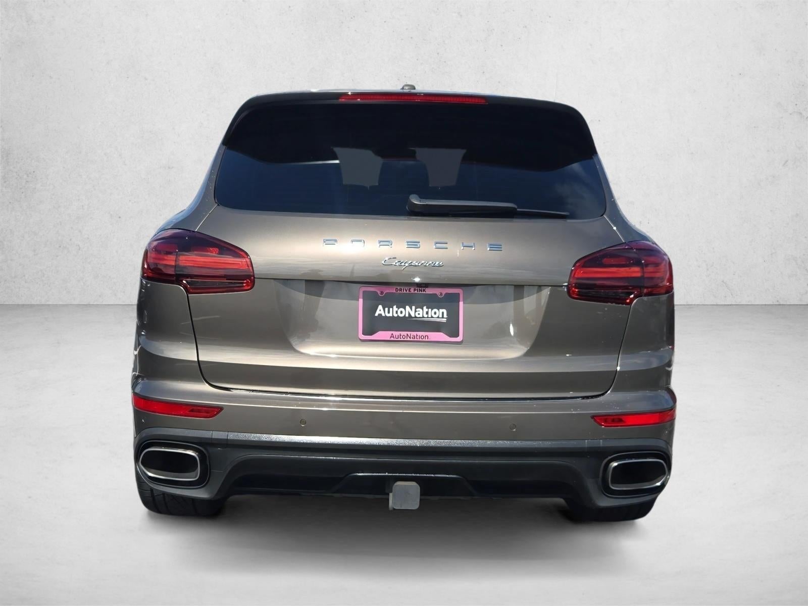 2016 Porsche Cayenne Base