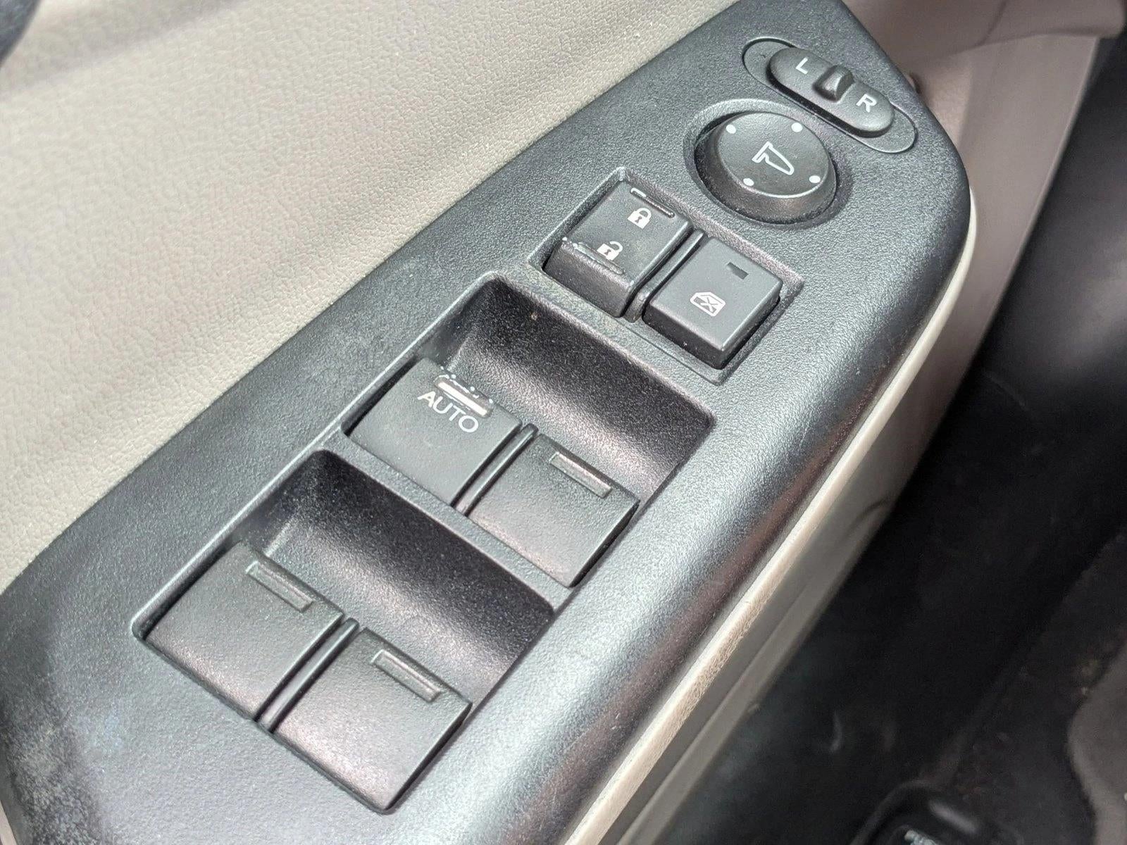 2013 Honda Civic Sdn LX