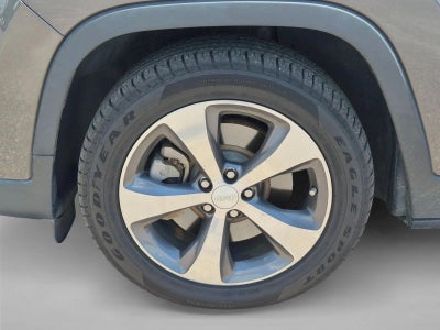 2020 Jeep Cherokee Limited FWD