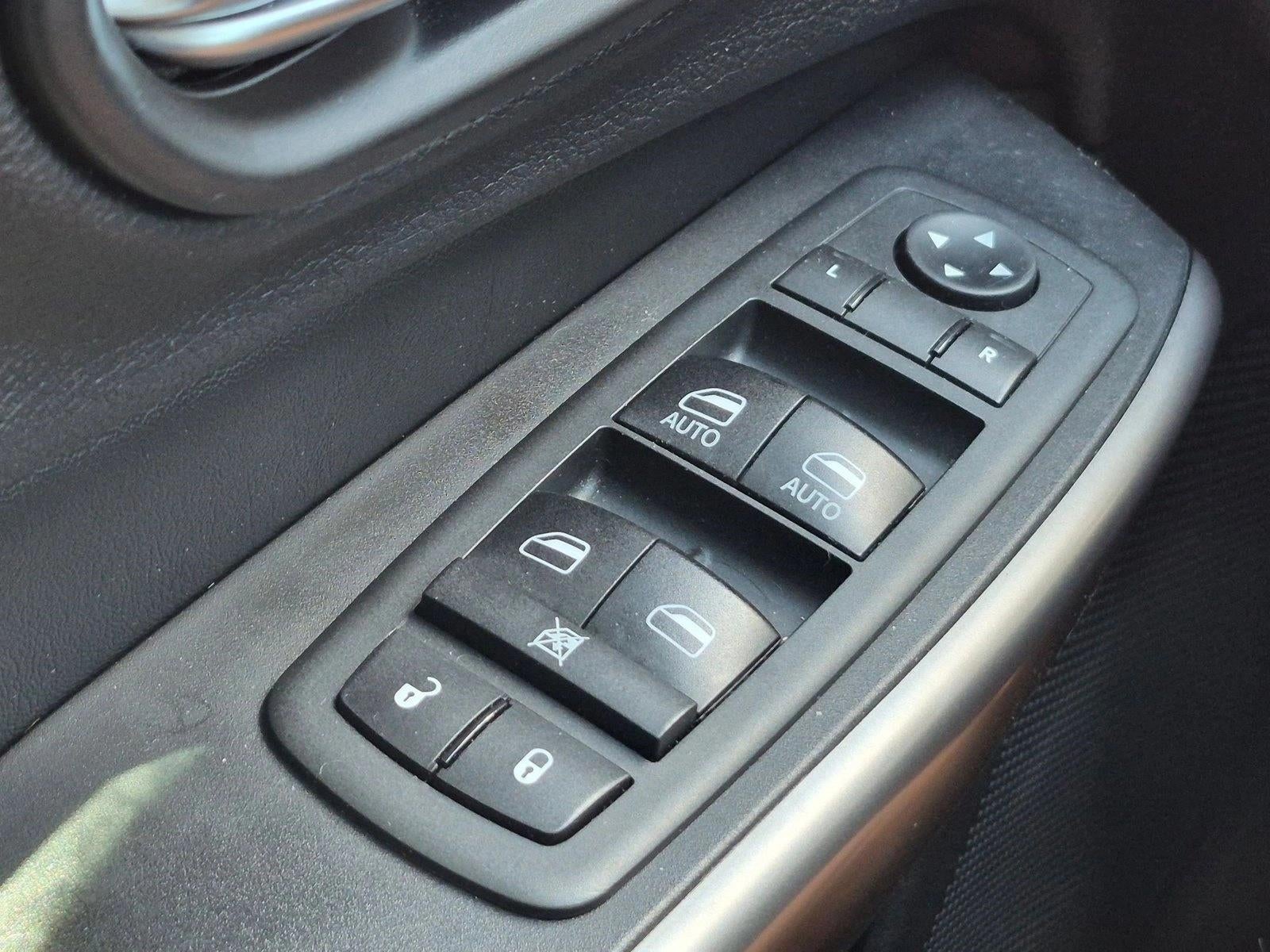 2020 Jeep Cherokee Limited FWD