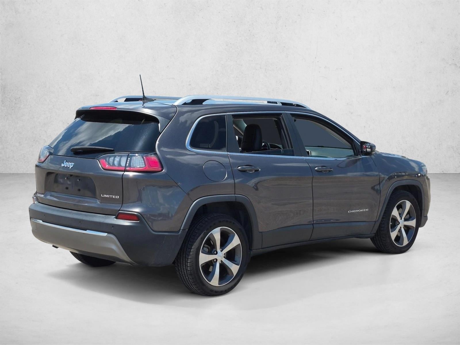 2020 Jeep Cherokee Limited FWD