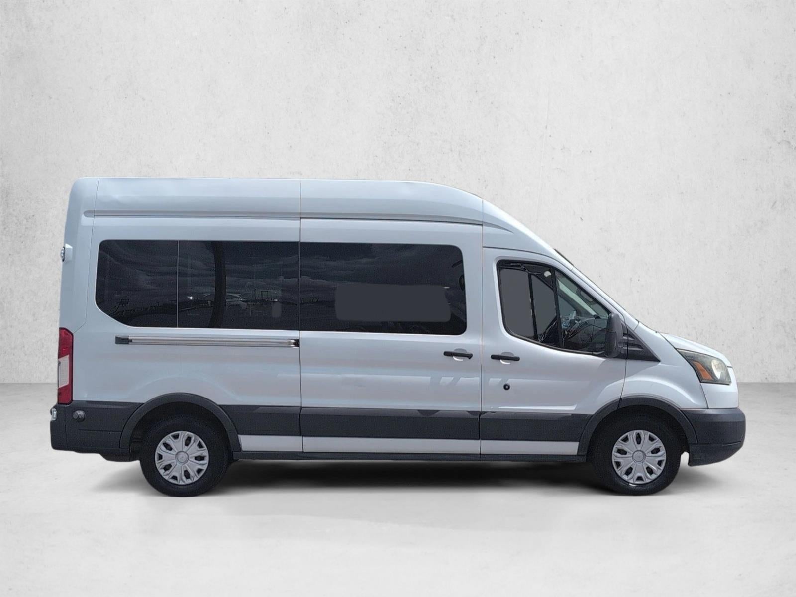 2015 Ford Transit Wagon XL