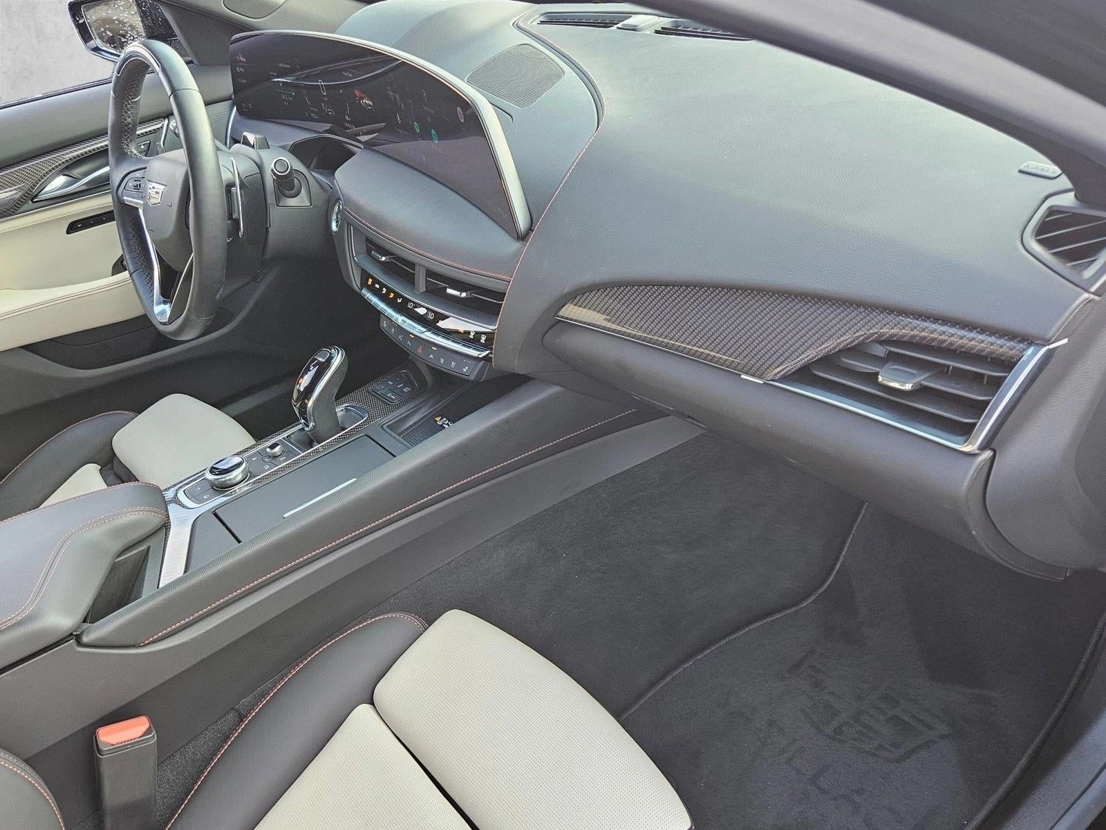 2025 Cadillac CT5 Sport