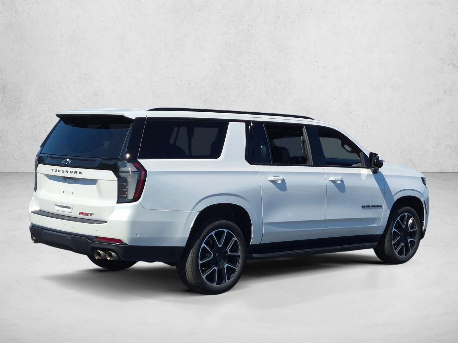 2025 Chevrolet Suburban RST