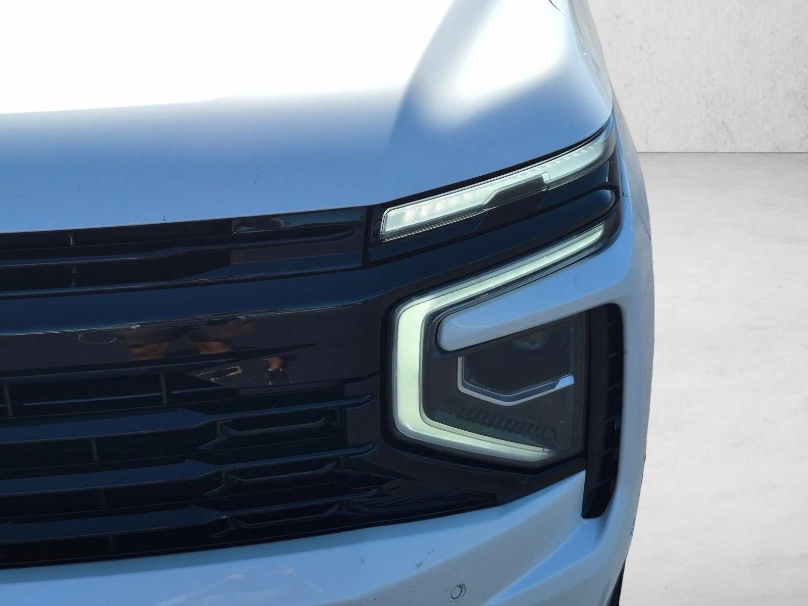 2025 Chevrolet Suburban RST