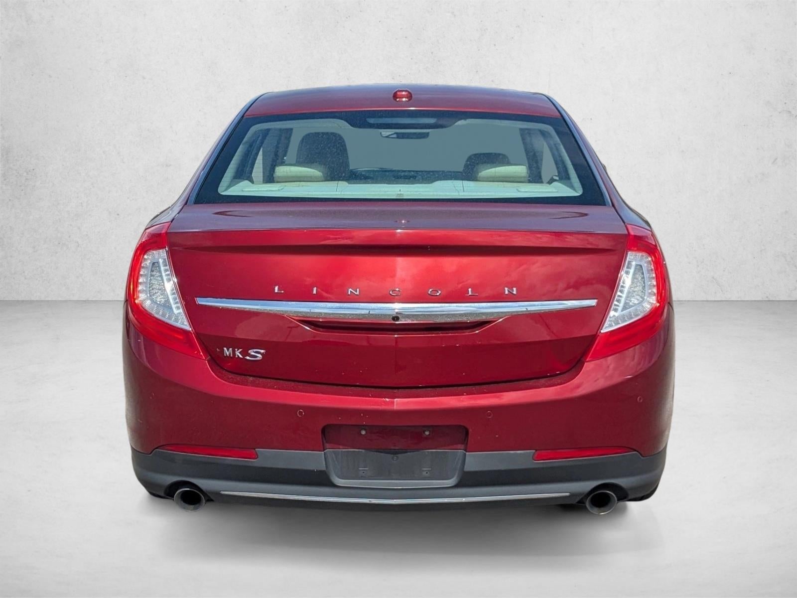 2015 Lincoln MKS Base