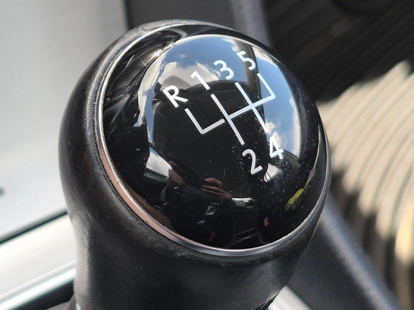2013 Volkswagen Passat 2.5L SE