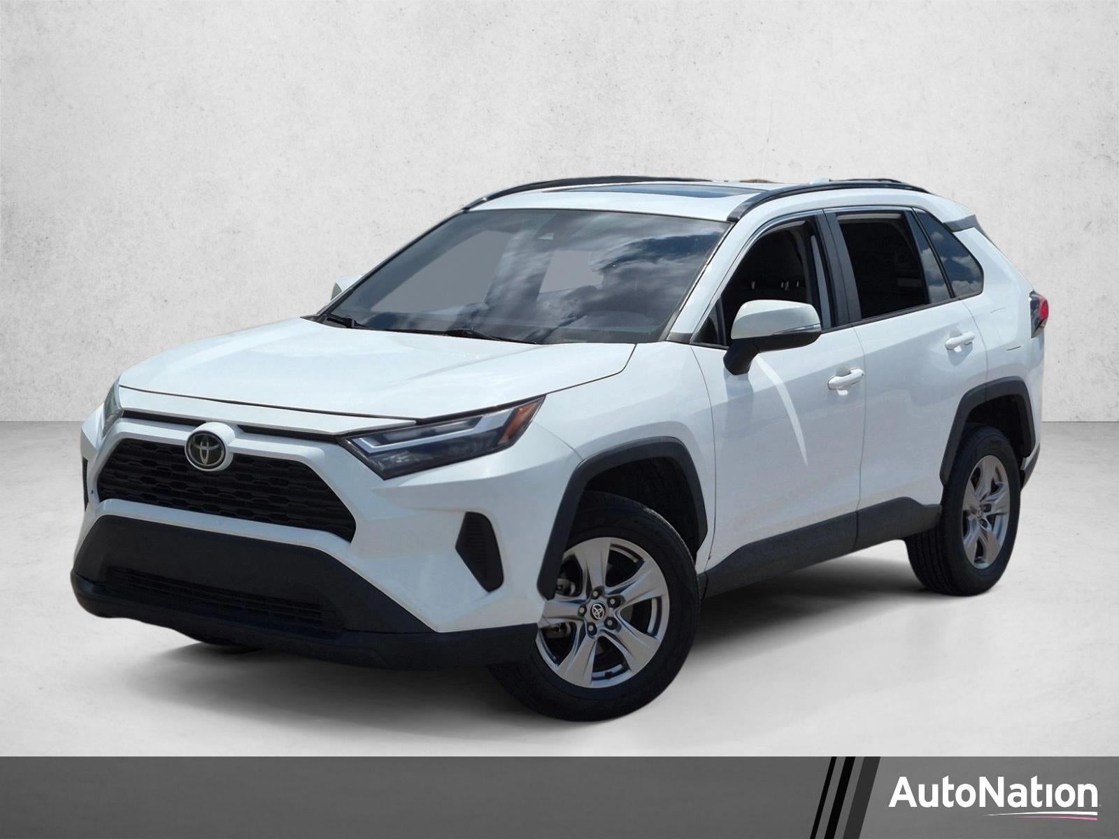 2023 Toyota RAV4 XLE