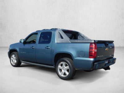 2012 Chevrolet Avalanche LS