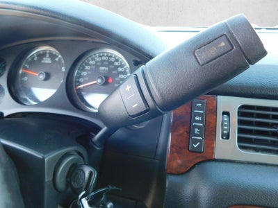 2012 Chevrolet Avalanche LS