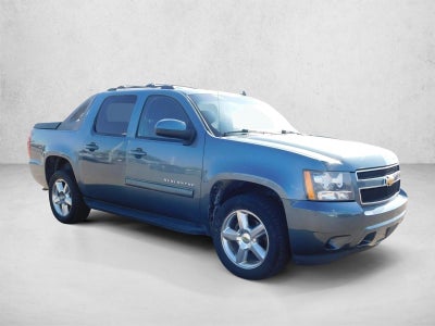 2012 Chevrolet Avalanche LS