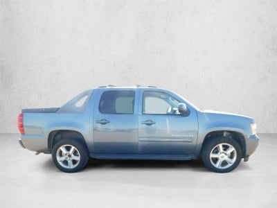 2012 Chevrolet Avalanche LS