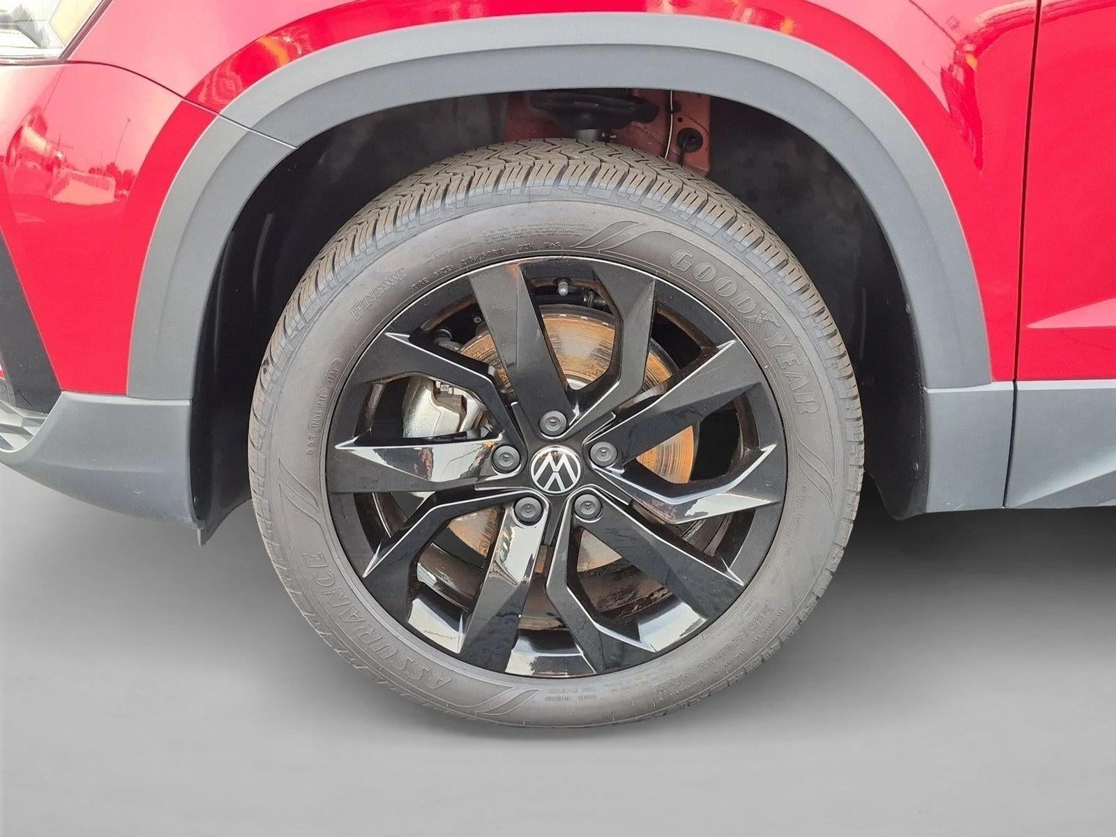 2023 Volkswagen Taos 1.5T SE