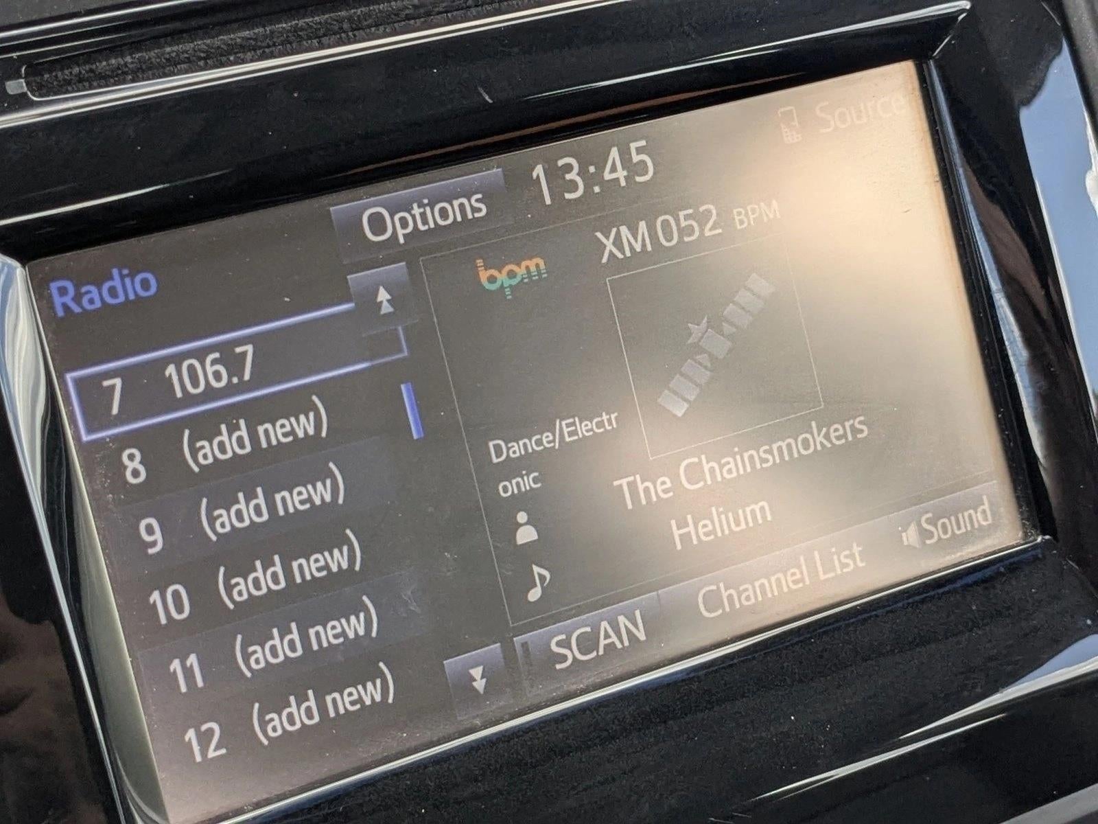 2015 Toyota Camry Hybrid LE