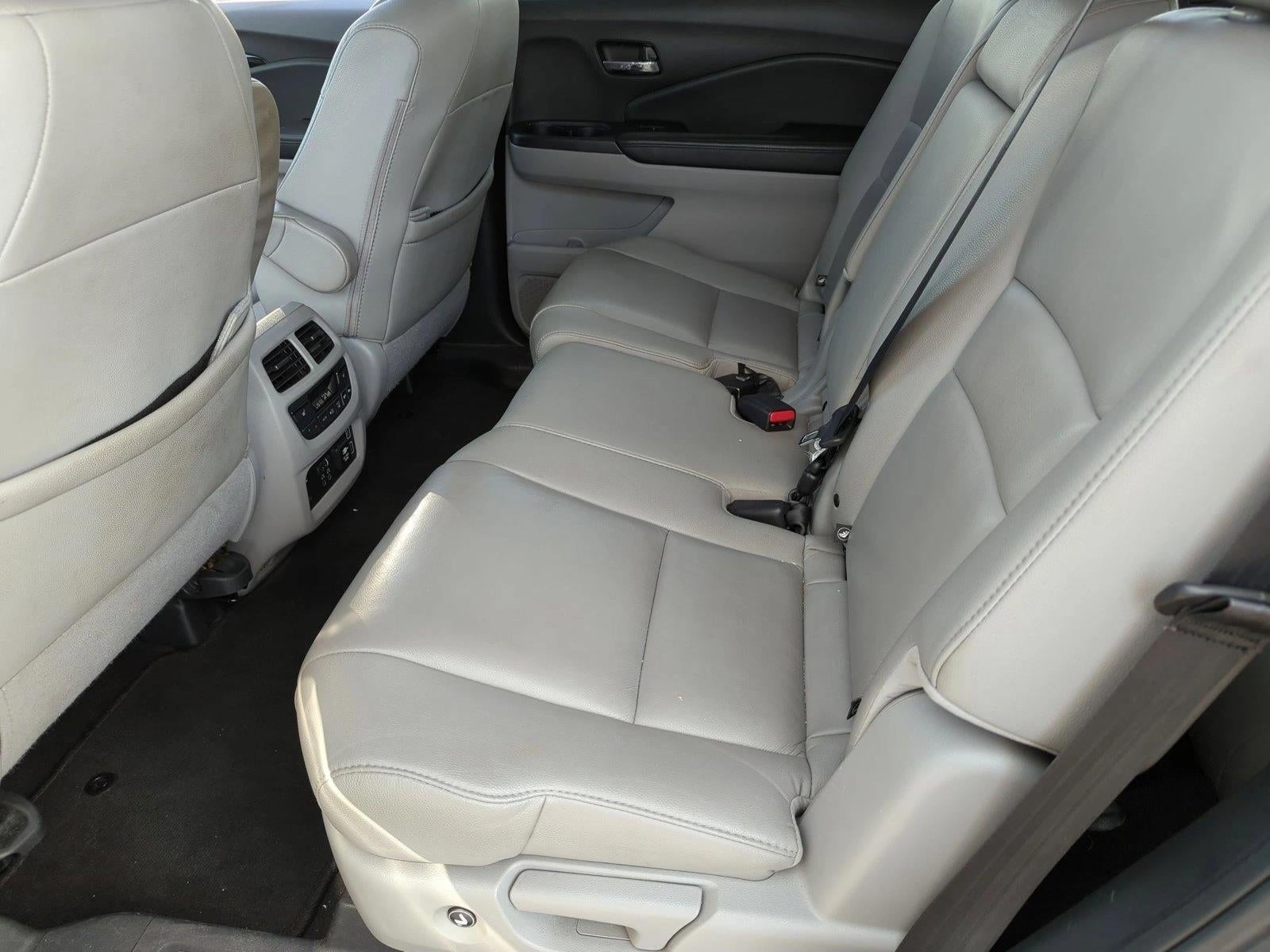 2020 Honda Pilot Touring 8-Passenger