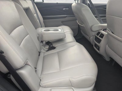 2020 Honda Pilot Touring 8-Passenger