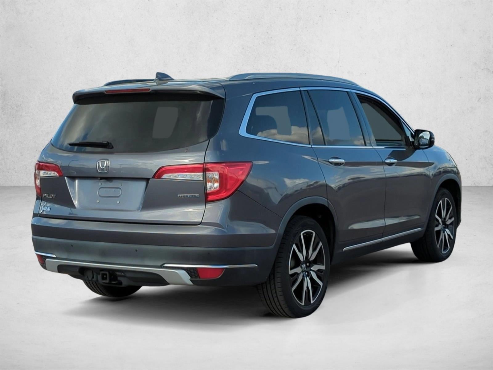2020 Honda Pilot Touring 8-Passenger