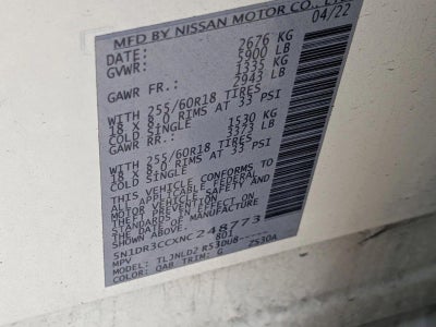 2022 Nissan Pathfinder SL