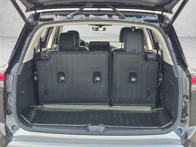 2024 Nissan Pathfinder Platinum FWD