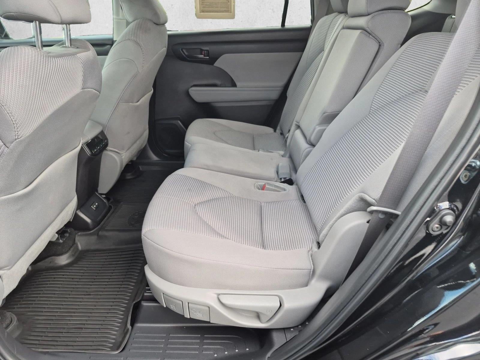 2025 Toyota Highlander LE