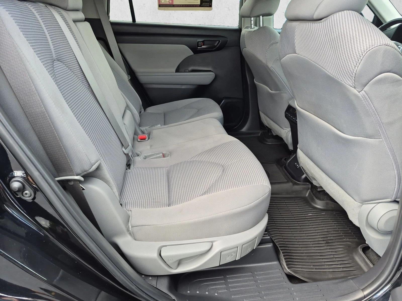 2025 Toyota Highlander LE
