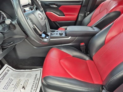 2022 Toyota Highlander XSE