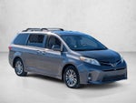 2020 Toyota Sienna XLE Auto Access Seat