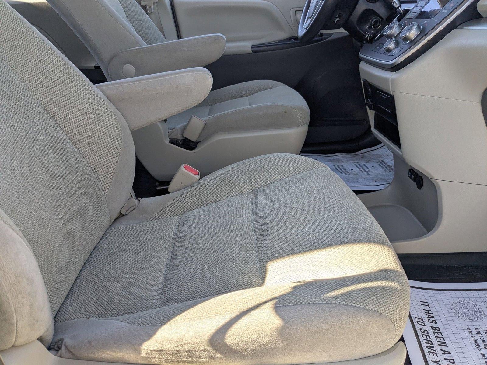 2020 Toyota Sienna L