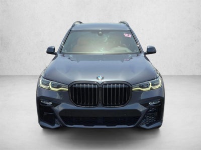 2022 BMW X7 M50i