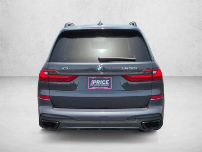 2022 BMW X7 M50i