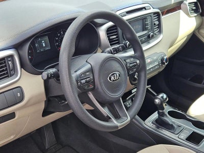 2017 Kia Sorento LX