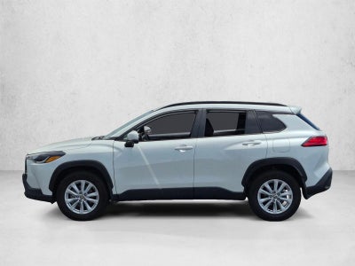 2024 Toyota Corolla Cross LE