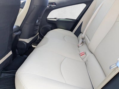 2022 Toyota Prius L Eco