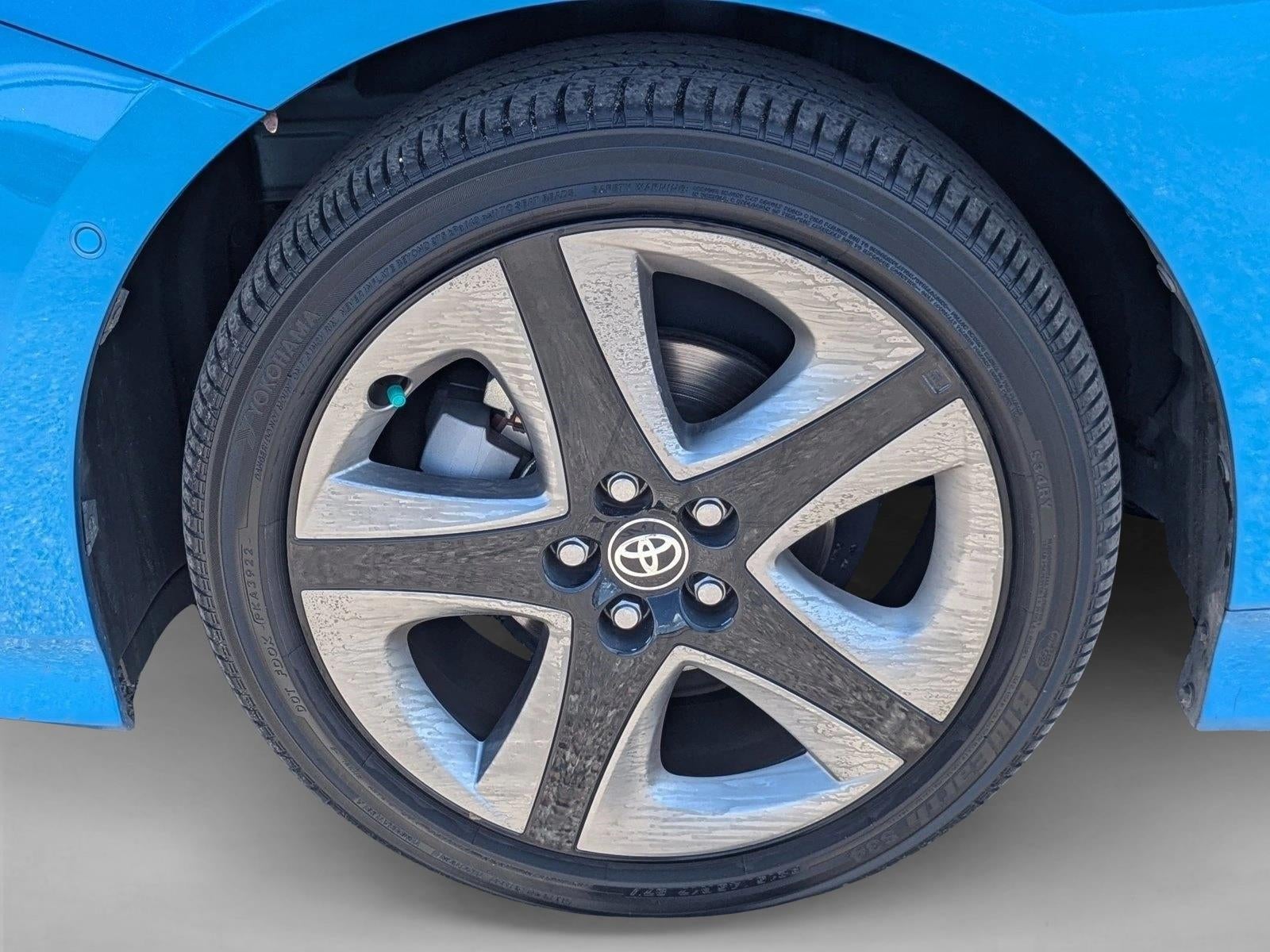 2022 Toyota Prius L Eco