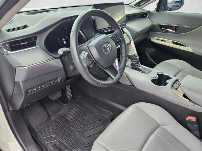 2024 Toyota Venza LE