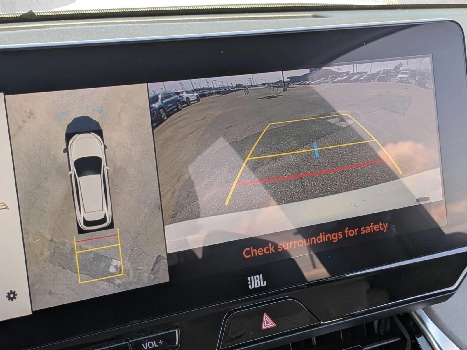 2024 Toyota Venza LE