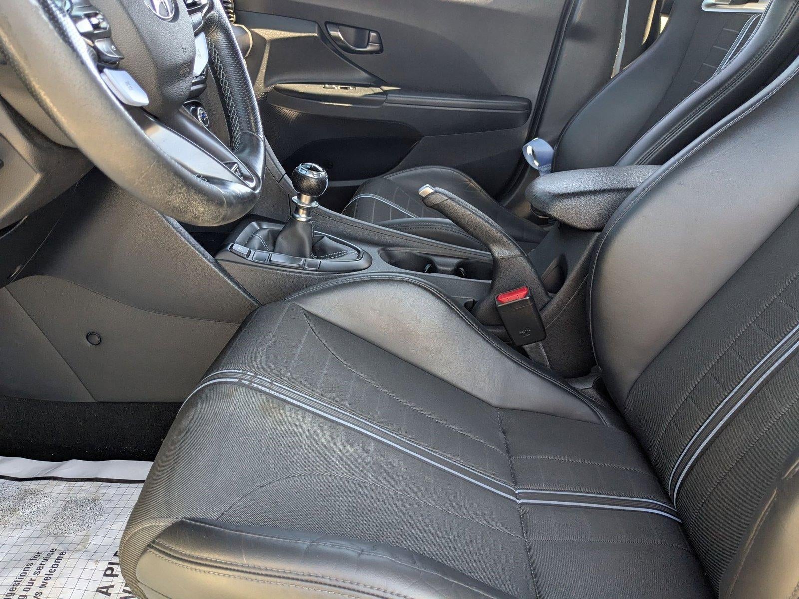 2022 Hyundai Veloster N Base