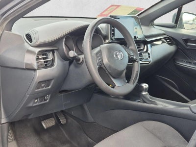2019 Toyota C-HR LE